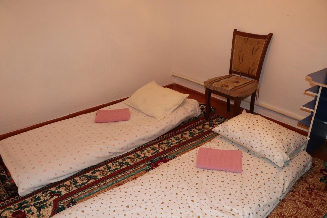 Guest House Semetei Bokonbayevo Esterno foto